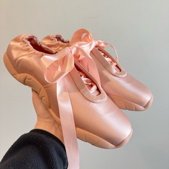 NWOT JW PEI Flavia Ballerina Sneakers Size 41 - Picture 4 of 10